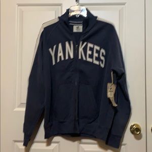 New York Yankees full zip sweatshirt size XL